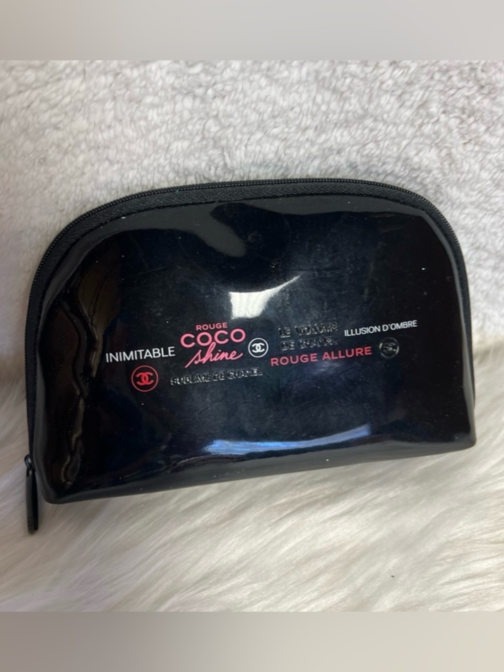 Rouge COCO Shine Black Patent Cosmetic Pouch with Pink Logo